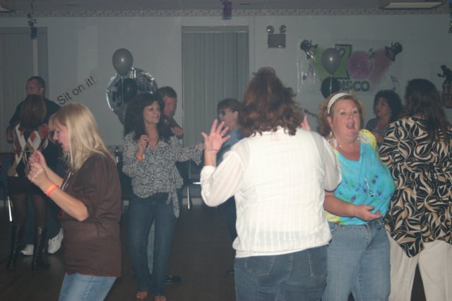 sdance060.jpg
