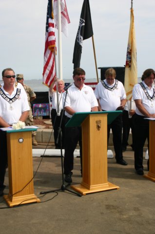 memorial016.jpg