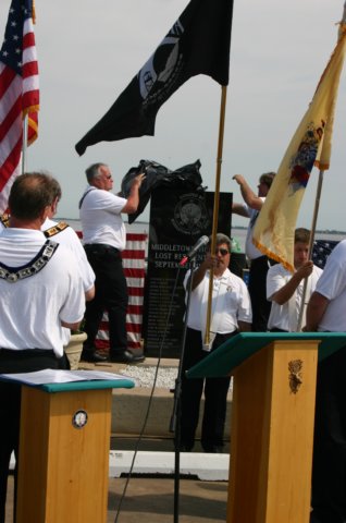 memorial028.jpg
