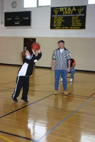 hoopshoot017.jpg