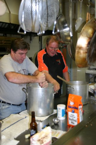 sccthanksgivingparty010.jpg