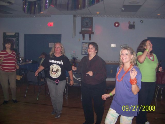 scc80sdance200868.jpg
