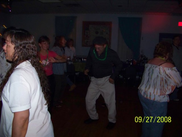 scc80sdance200870.jpg
