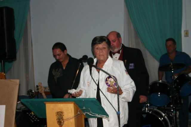 elkwomanyear2008034.jpg