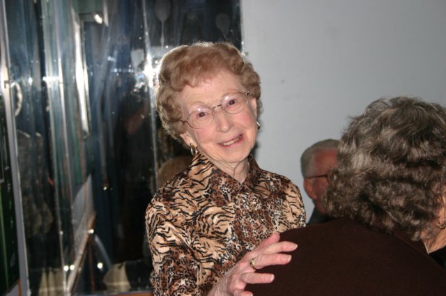 elkwomanyear2008048.jpg