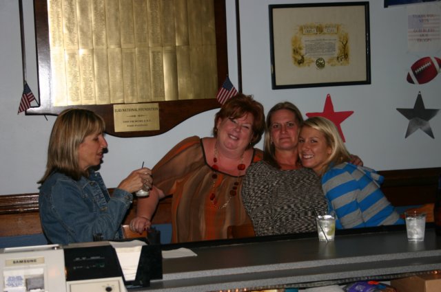 elkwomanyear2008072.jpg