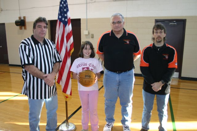 hoopshoot09.jpg