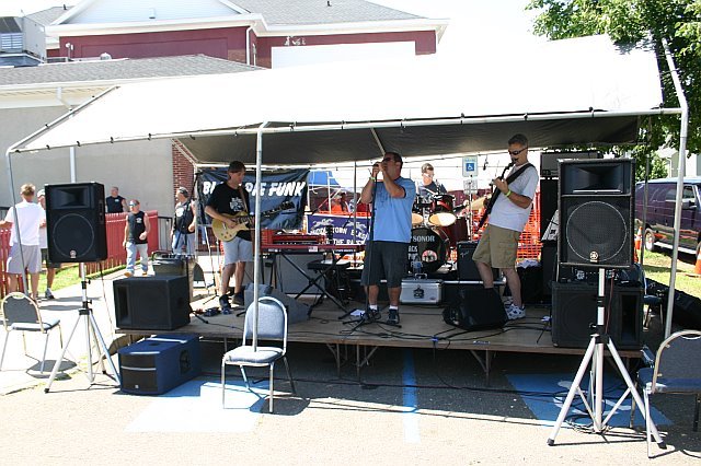 mccrun08041.jpg