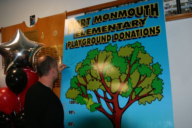 ptmonschoolbenefit2008091.jpg