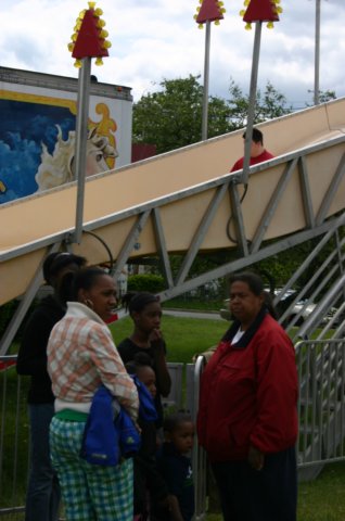 sccchristmasinjune009.jpg