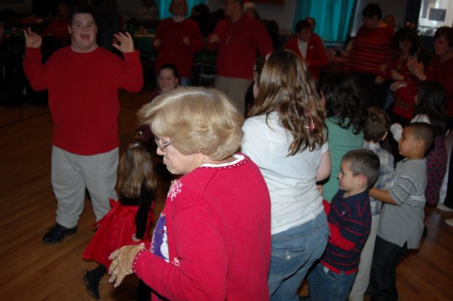 elksxmas08219.jpg