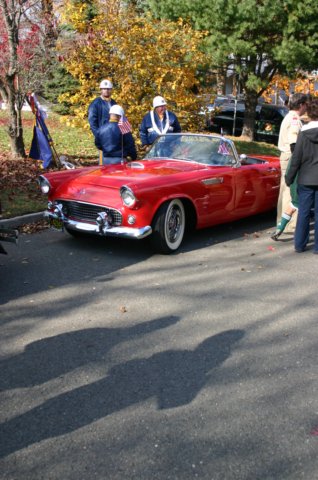veteransdayparade01.jpg
