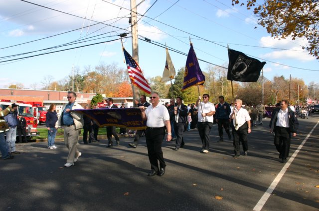 veteransdayparade11.jpg