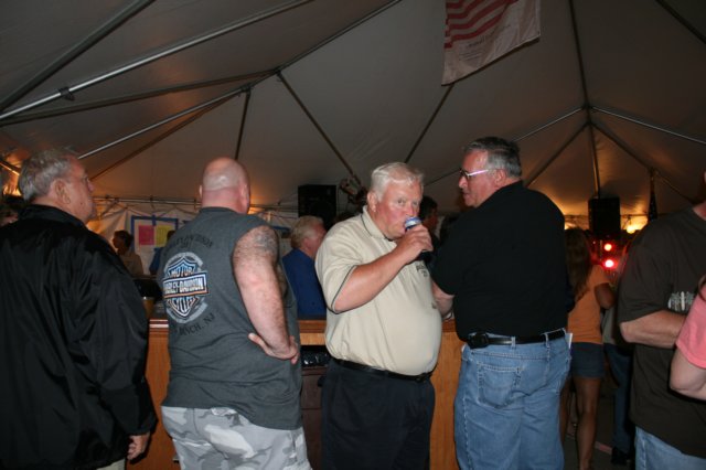 conventionparade110.jpg