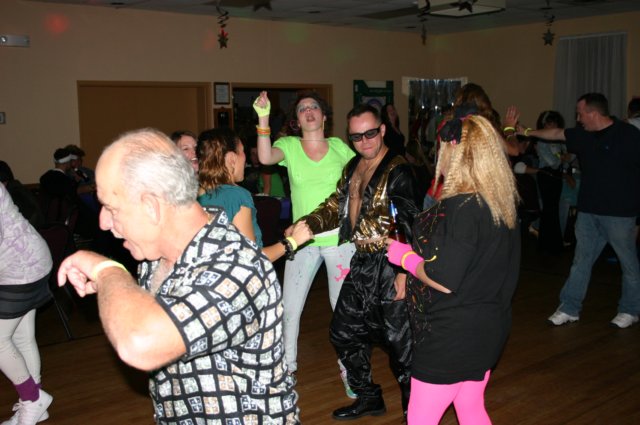 sdance09.jpg