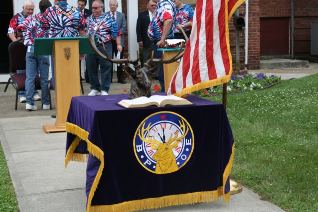 elksflagday14.jpg