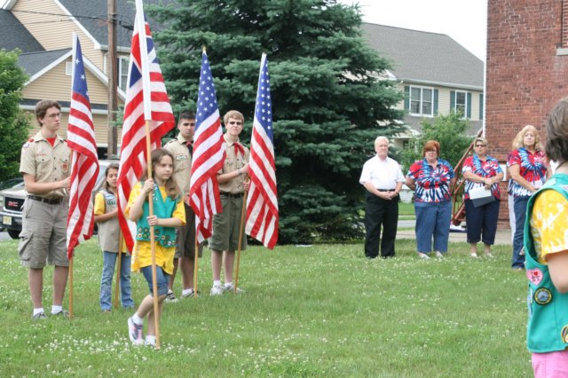 elksflagday36.jpg