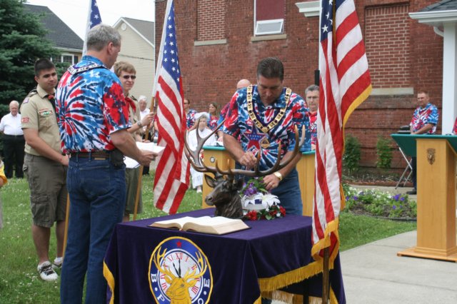 elksflagday67.jpg