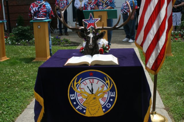 elksflagday78.jpg