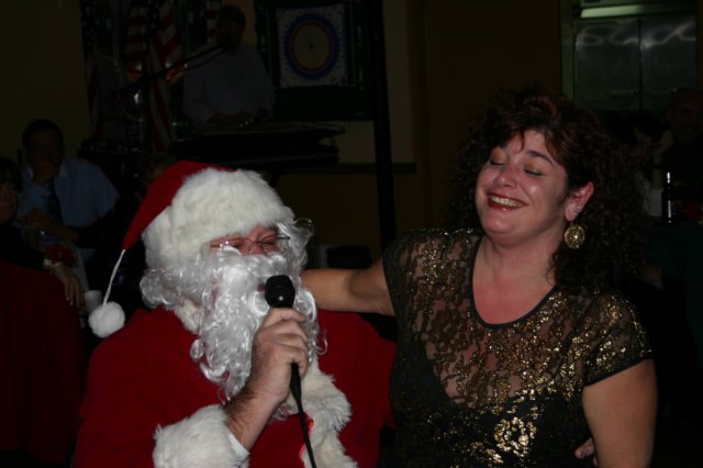 ladiesauxxmas45.jpg