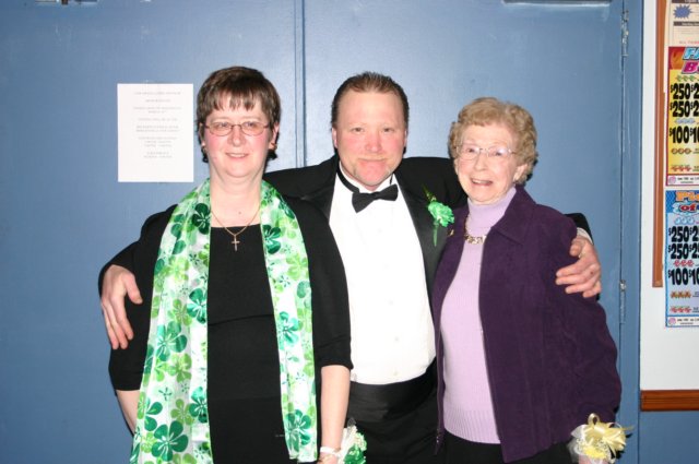 ladiesinstallation098.jpg