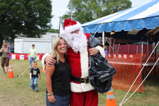 xmasinjune174.jpg
