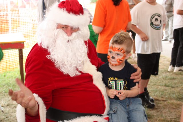 xmasinjune180.jpg