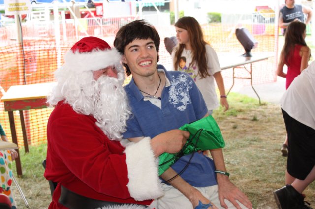 xmasinjune194.jpg