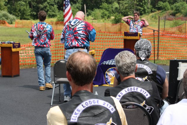 flagburning201013.jpg