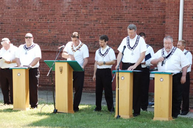 memorialdayservice31.jpg