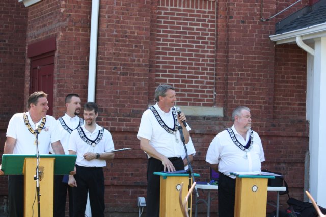 memorialdayservice86.jpg