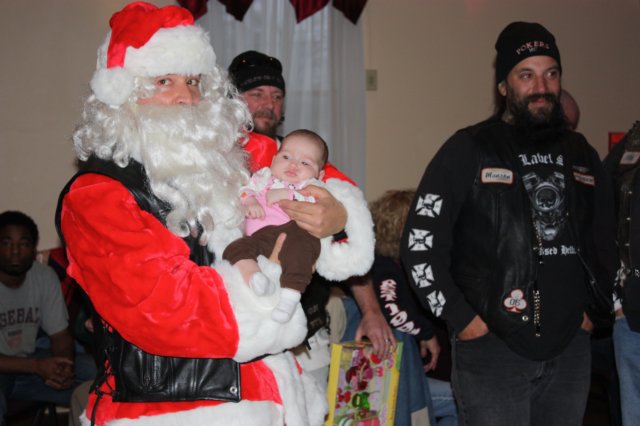 sccxmas2085.jpg