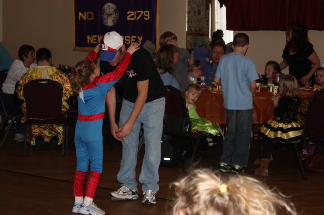 scchalloweenparty19.jpg