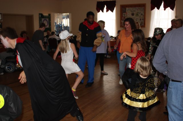 scchalloweenparty29.jpg