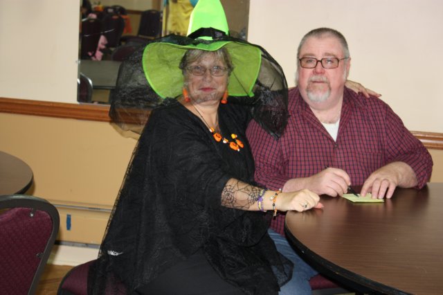 yachalloweenparty08.jpg