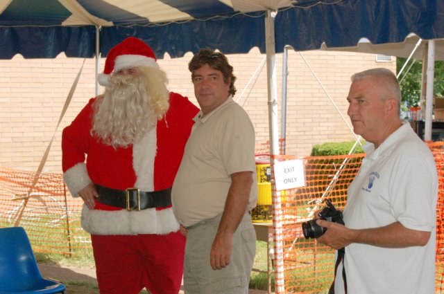 xmasinmay093.jpg