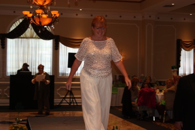 fashionshow036.jpg