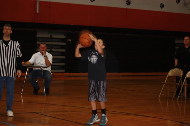 hoopshoot27.jpg