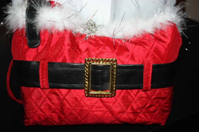 ladiesxmas01.jpg