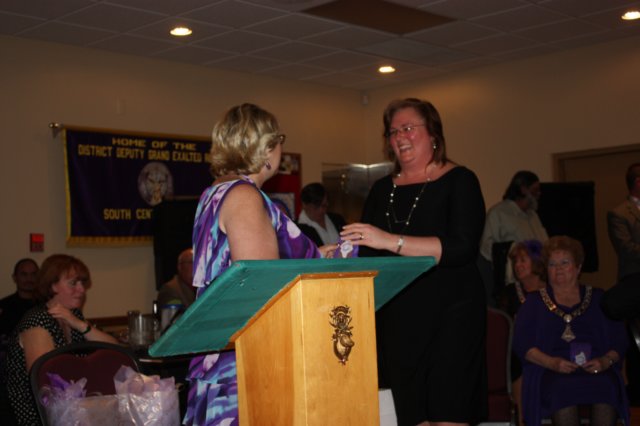 ladiesinstallaiton083.jpg