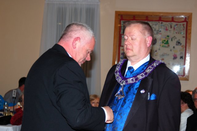 mensinstall048.jpg