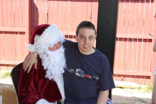 xmasjune72.jpg