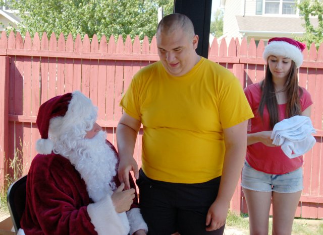 xmasjune264.jpg