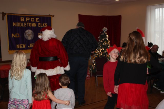 yacxmas40.jpg