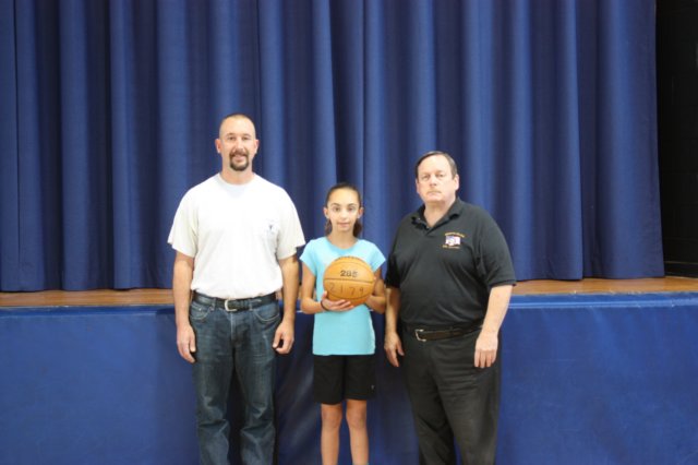 hoopshoot28.jpg
