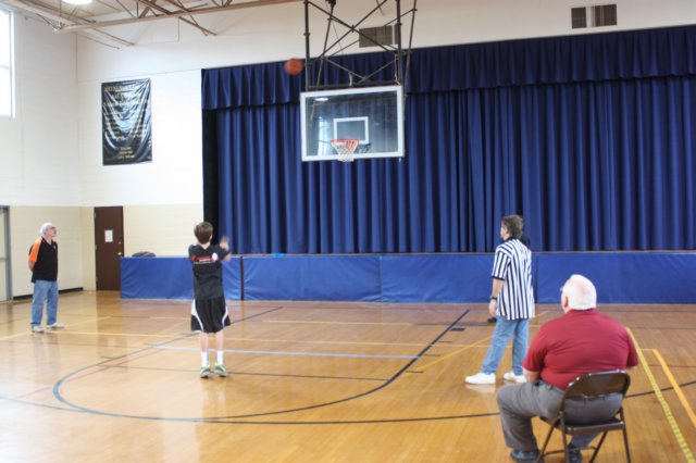 hoopshoot41.jpg