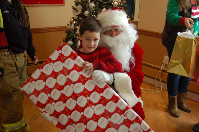 yacxmas43.jpg