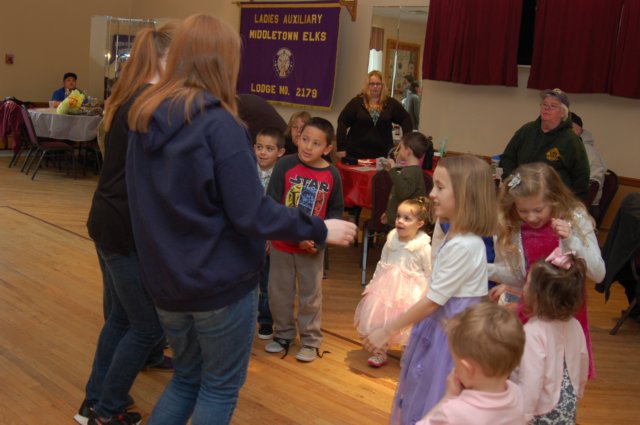 yaceaster075.jpg