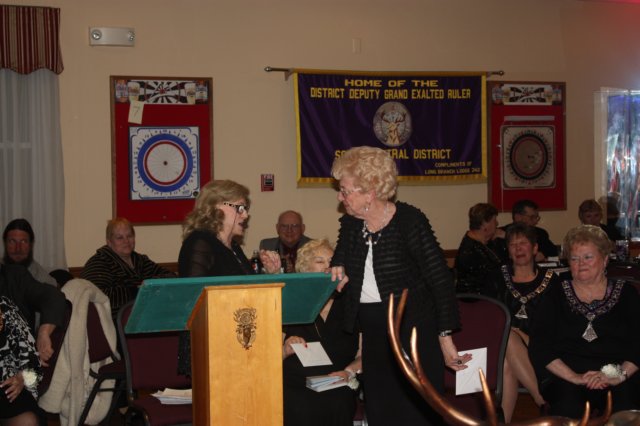 ladiesinstall071.jpg