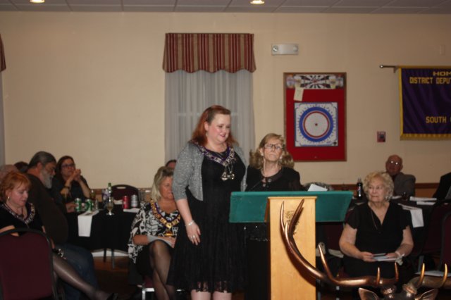 ladiesinstall081.jpg
